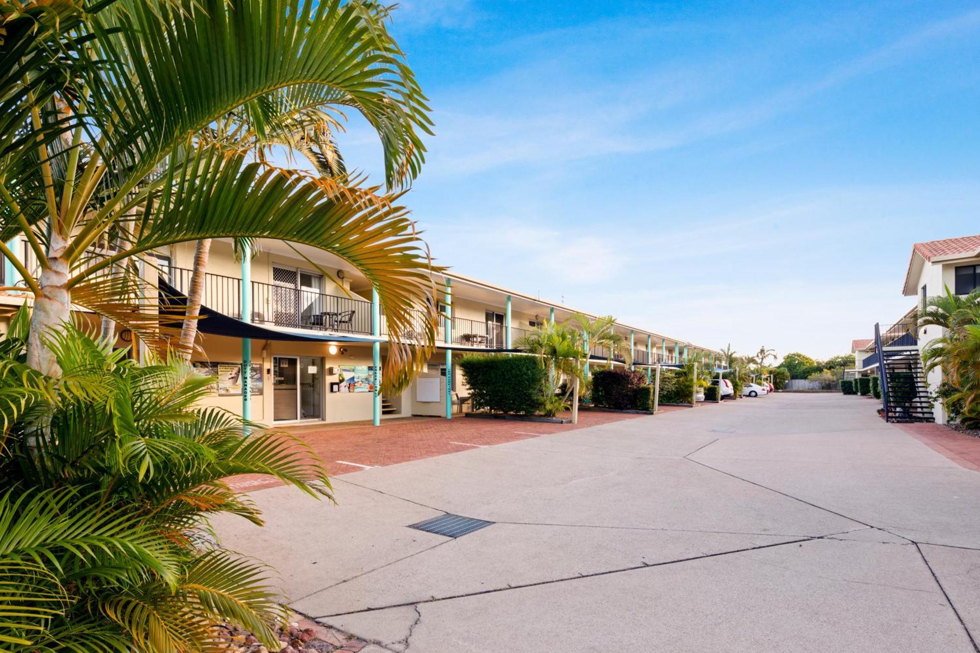 Arlia Sands Apartments Hervey Bay Bagian luar foto