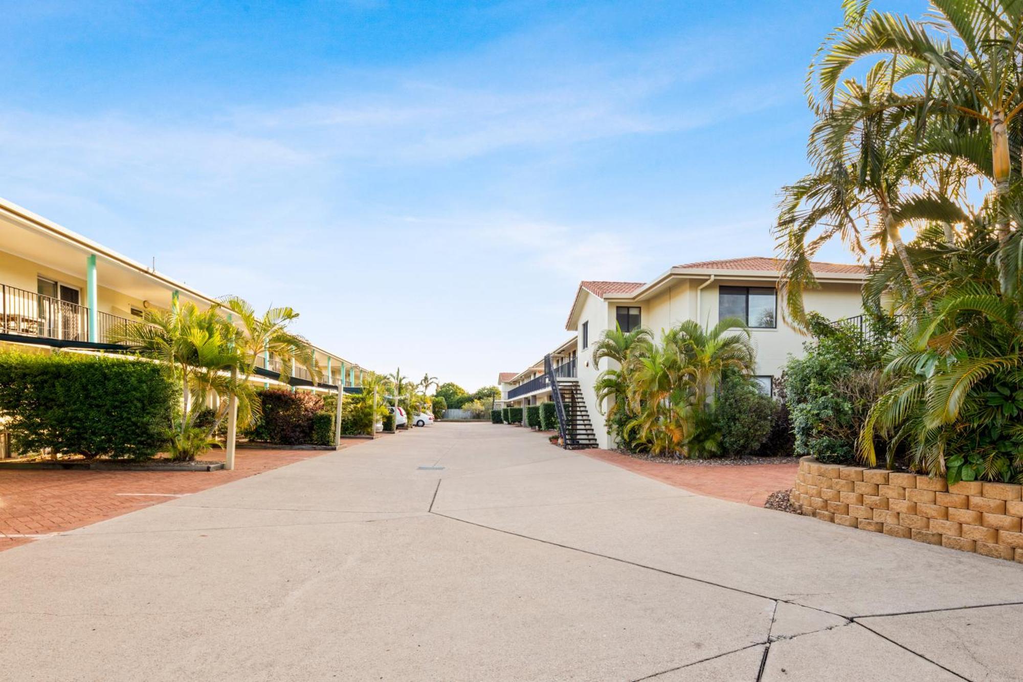 Arlia Sands Apartments Hervey Bay Bagian luar foto